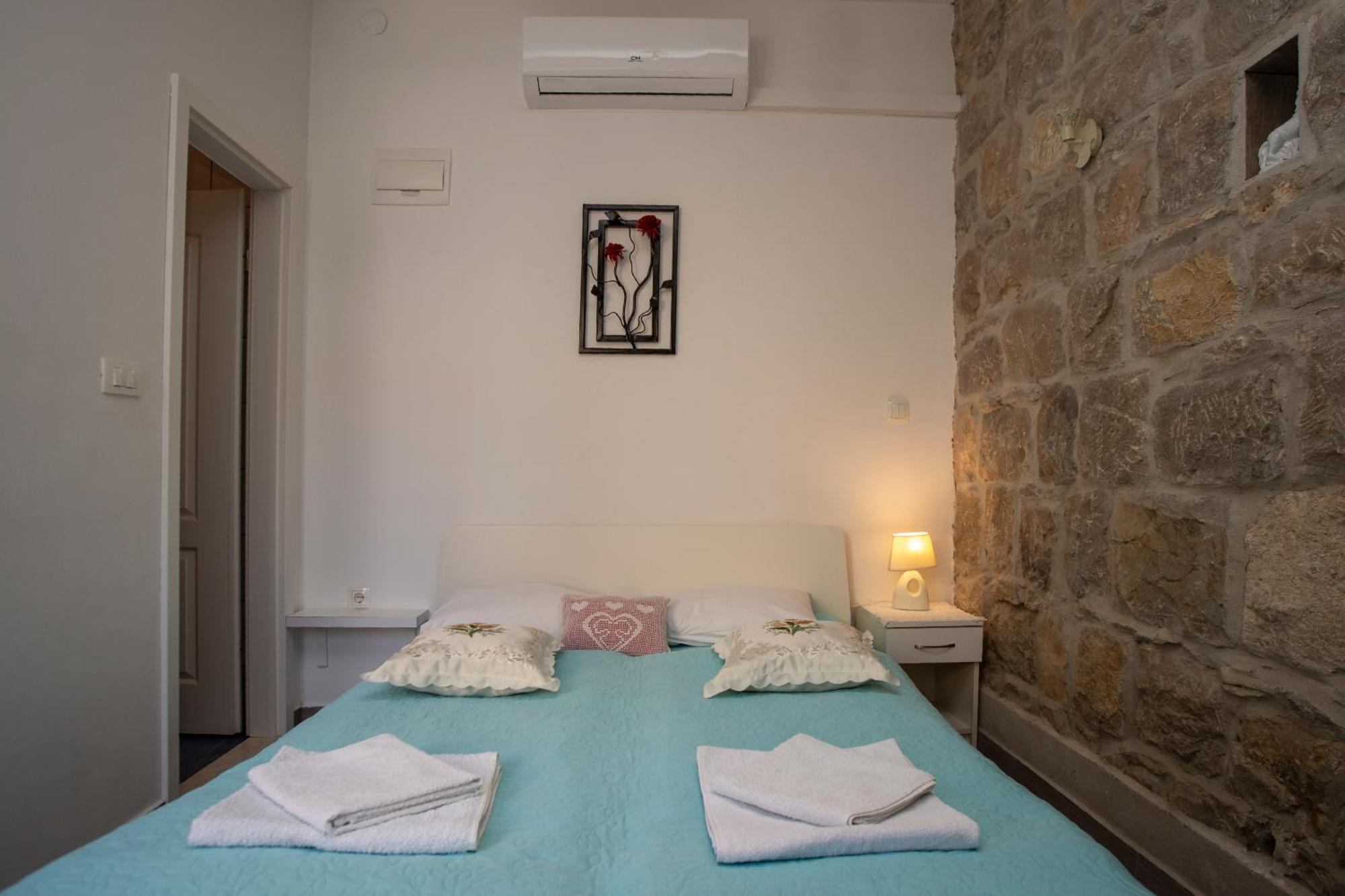 Downtown Spalato Private Rooms Exterior photo