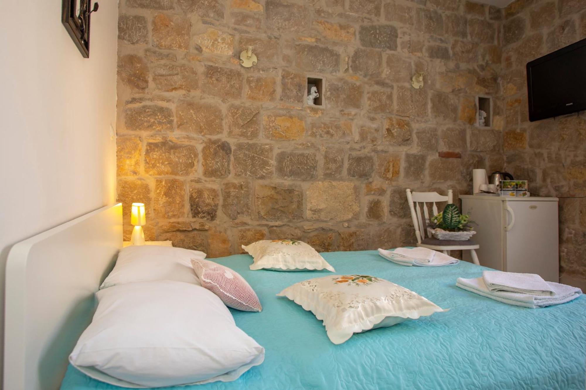 Downtown Spalato Private Rooms Exterior photo